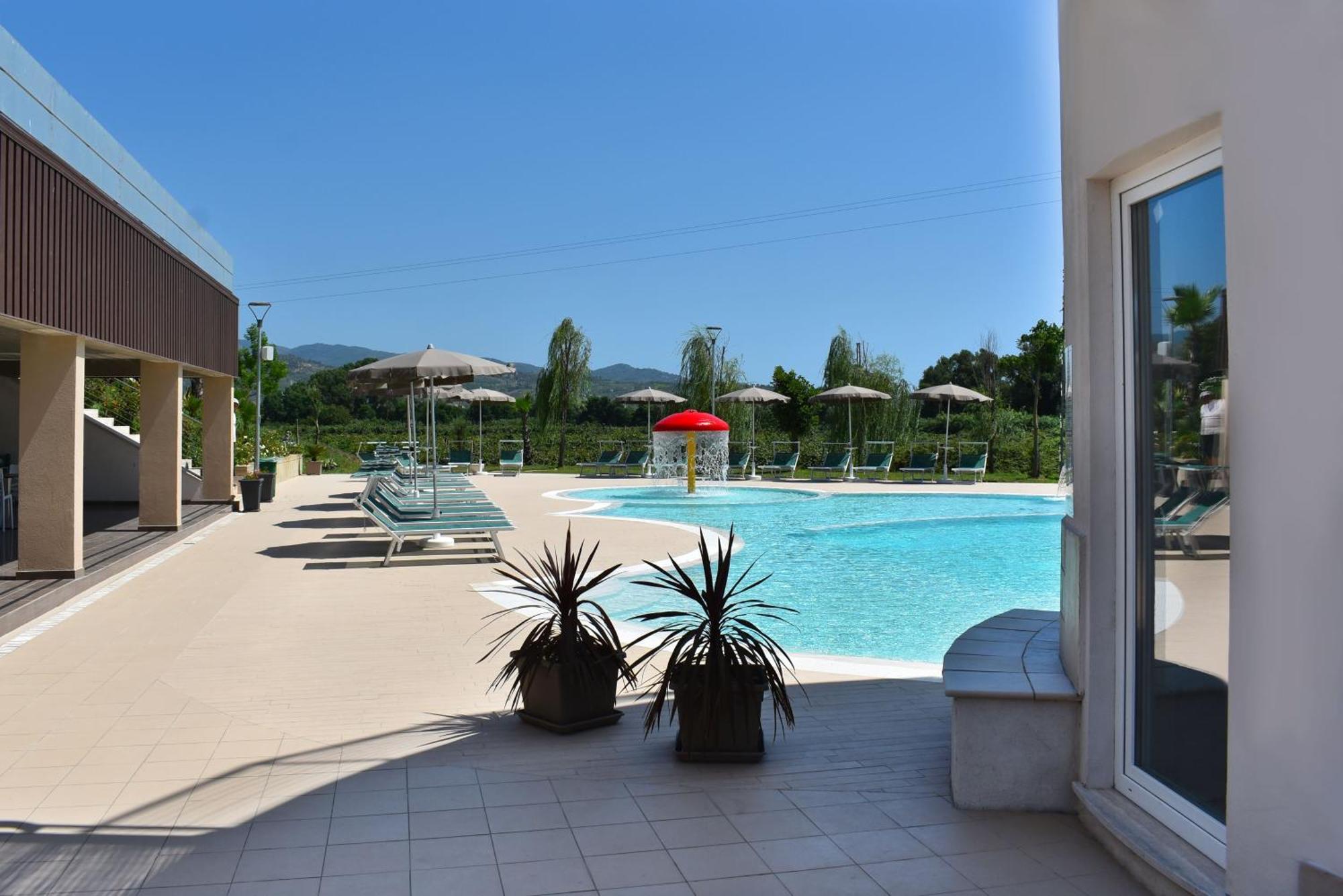 Hyele Accommodation Experience Casal Velino Exterior foto